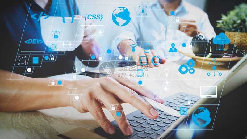 在考察合作伙伴的技术实力和后期支持后，还需了解其口碑和案例。以下是一些判断标准：